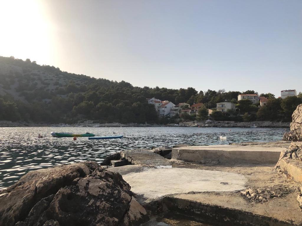 Apartmani Mares Razanj Ražanj Exterior foto